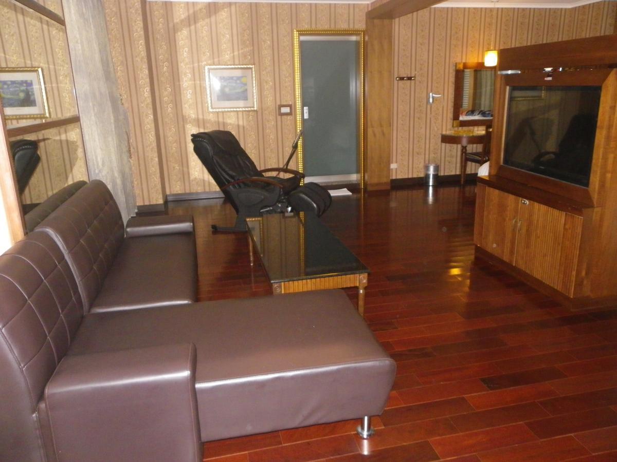 Sunflower Motel Синьчжу Экстерьер фото
